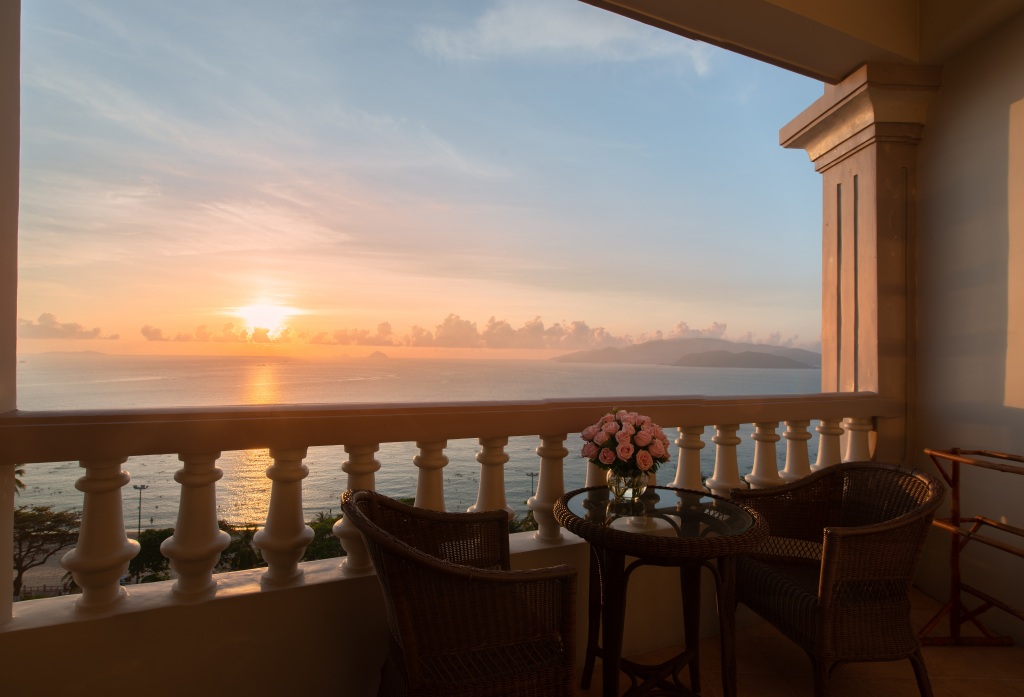 Sunrise Nha Trang Beach Hotel & Spa — фото 4