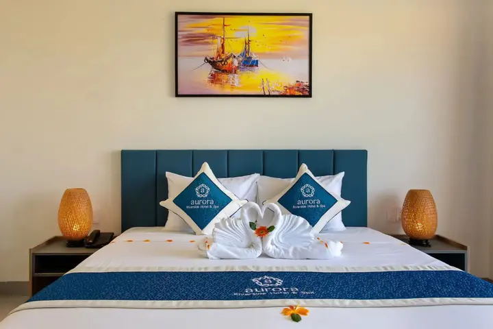 Хойан: Aurora Riverside Hotel and Spa