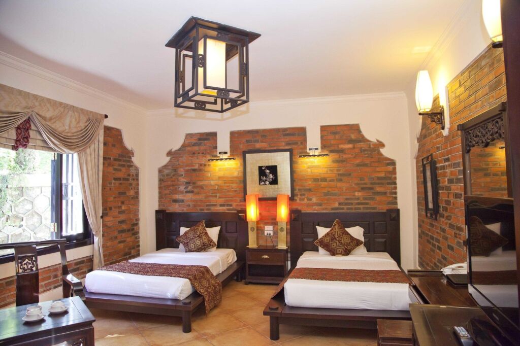 Халонг: Tuan Chau Resort Ha Long