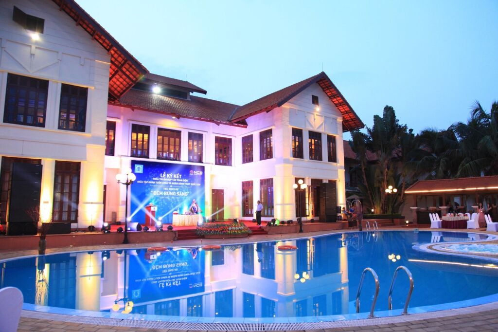 Халонг: Tuan Chau Resort Ha Long