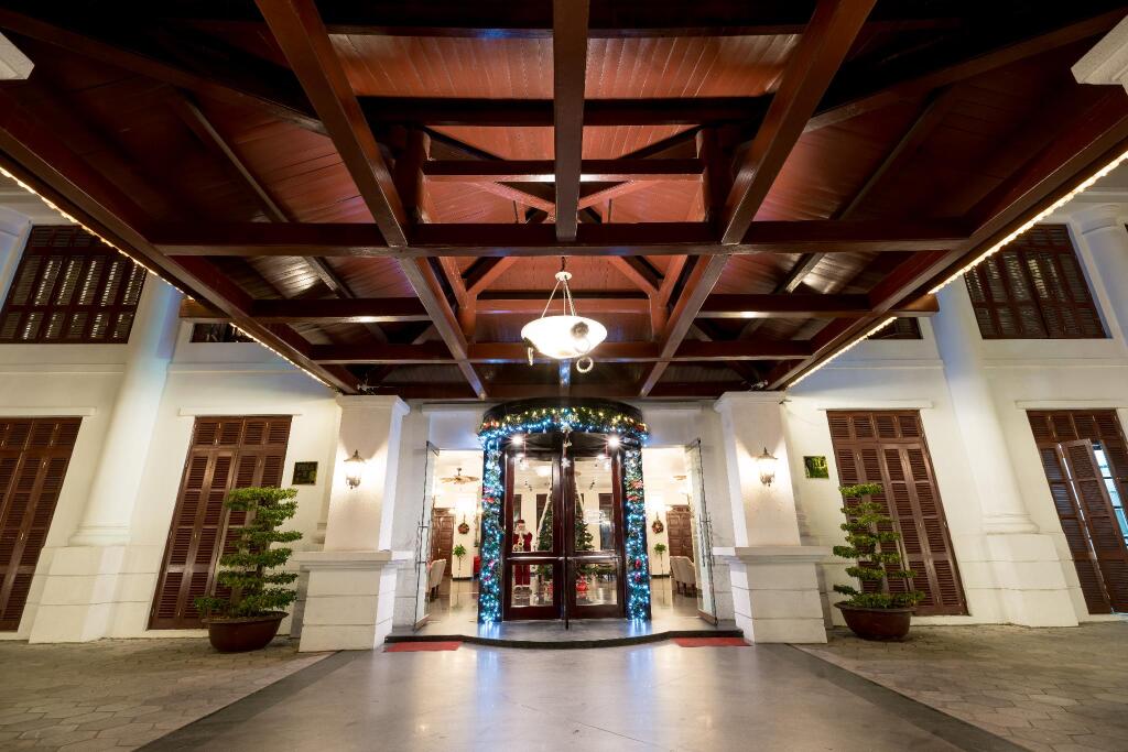 Халонг: Tuan Chau Resort Ha Long