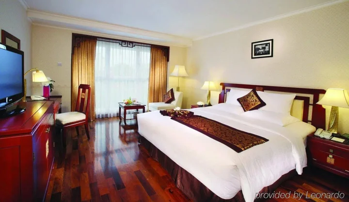 Хошимин: Rex Hotel