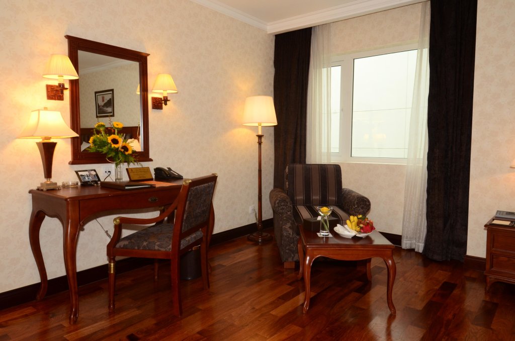 Хошимин: Rex Hotel