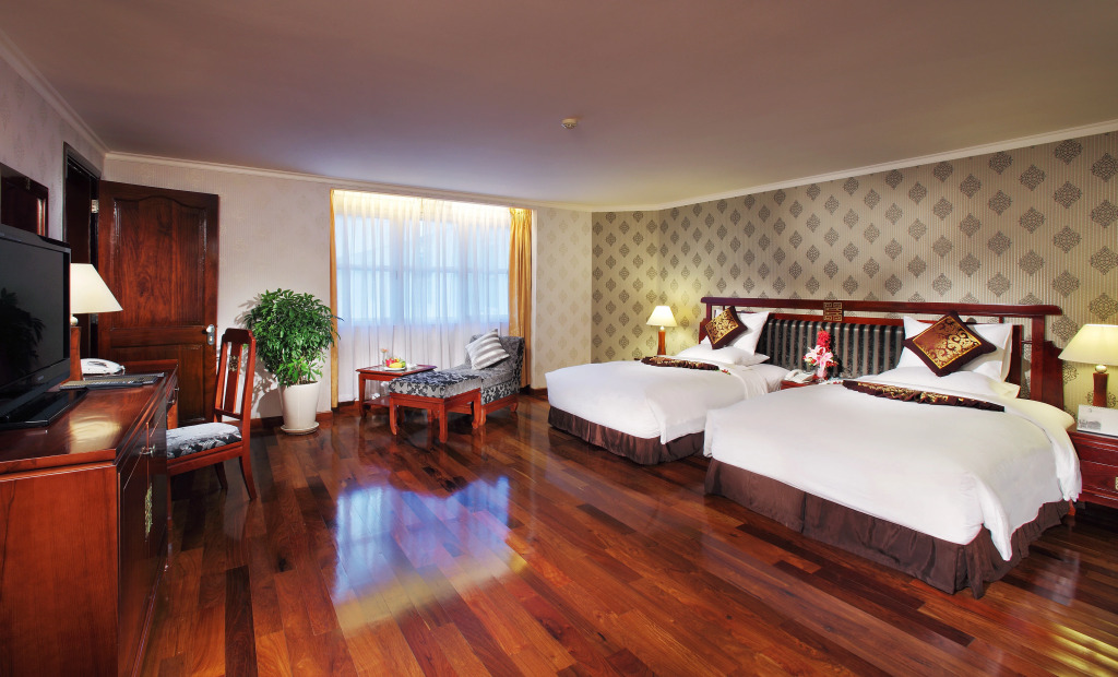 Хошимин: Rex Hotel