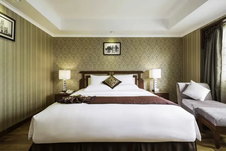 Хошимин: Rex Hotel
