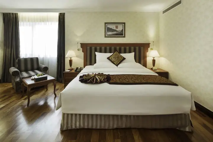 Хошимин: Rex Hotel