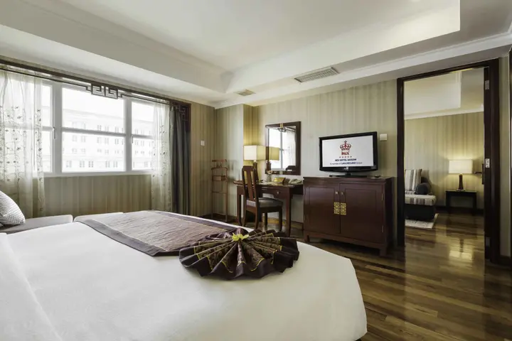 Хошимин: Rex Hotel