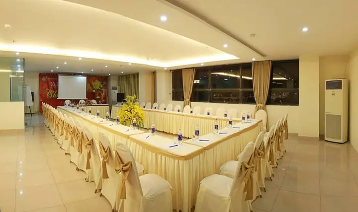 Дананг: Luna Diamond Hotel