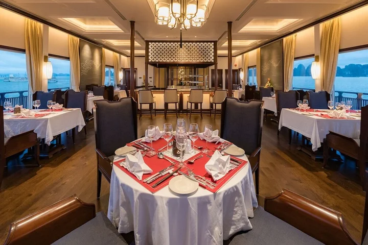 Халонг: Heritage Line Ginger Cruise – Ha Long Bay & Lan Ha Bay