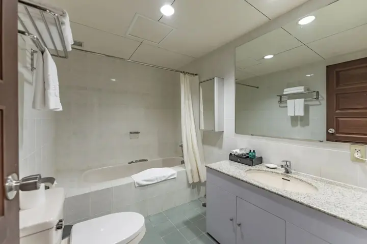 Хошимин: Garden View Court Suites Ho Chi Minh City