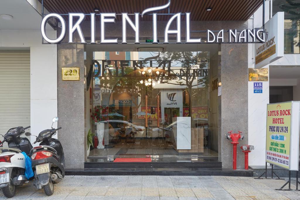 Дананг: Oriental Danang