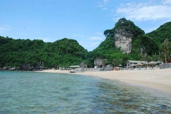 Хайфон: Cat Ba Beach Resort
