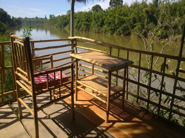 Да-Хуоай: Cat Tien River Lodge
