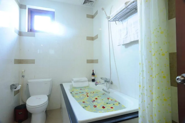 Пляж Thuan An: Hoang Yen Hotel