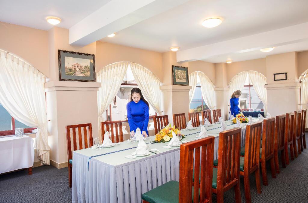Вунгтау: Beachfront Hotel