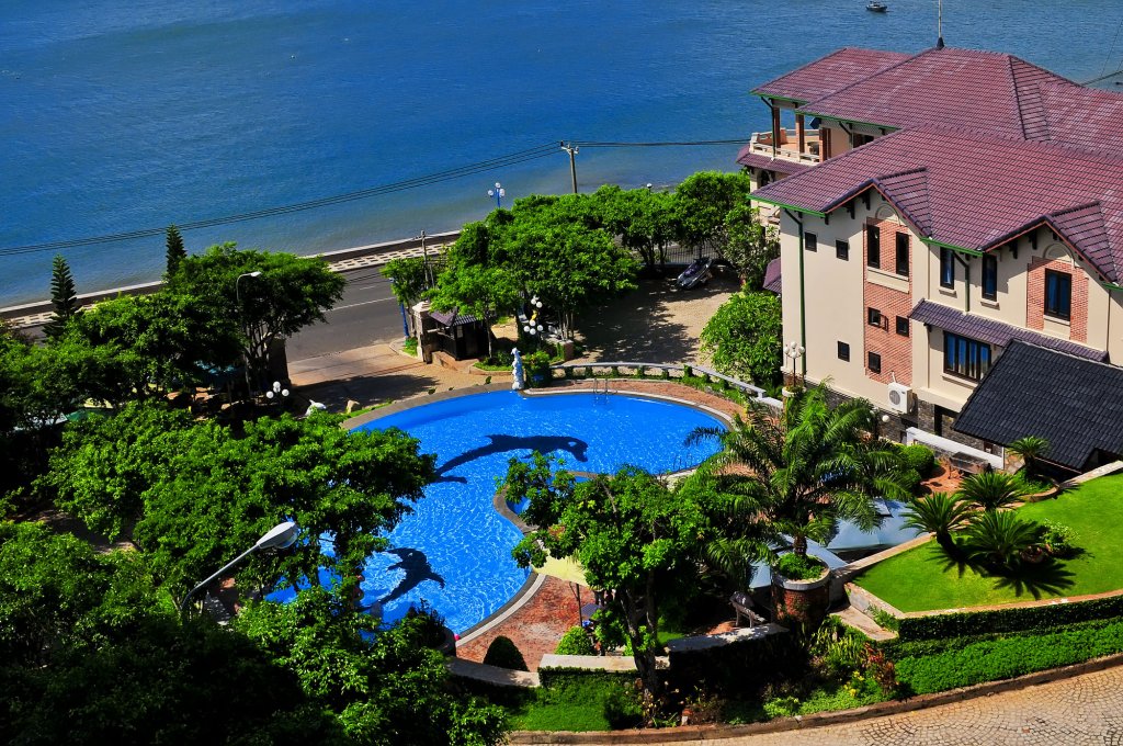 Вунгтау: Beachfront Hotel