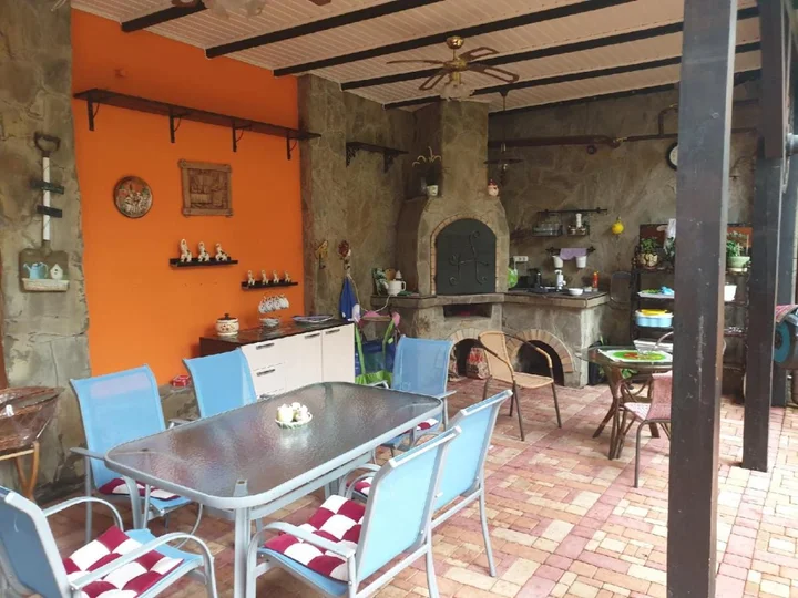 Анапа: Guest House "At Irina"