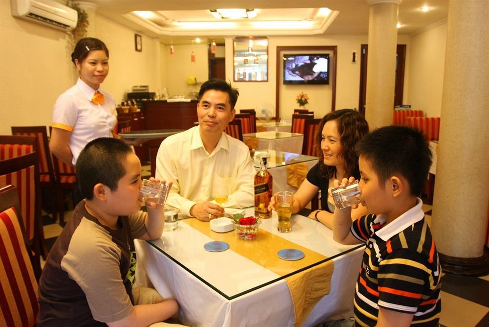Ханой: Santa Hanoi