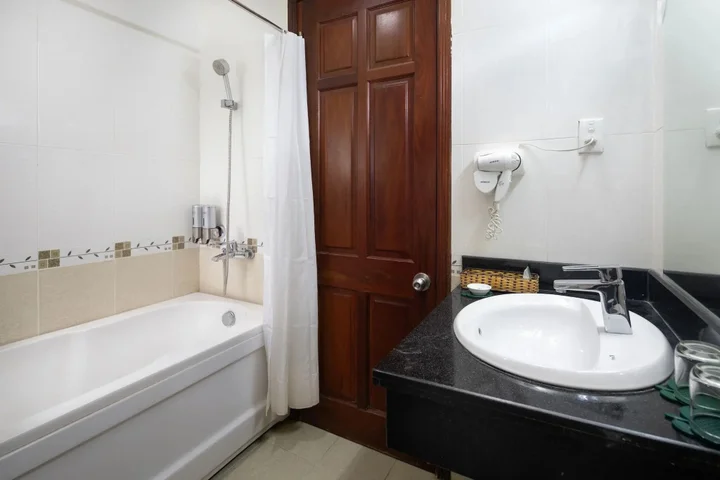 Вунгтау: Corvin Hotel