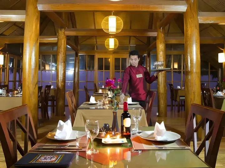 Шапа: Topas Ecolodge