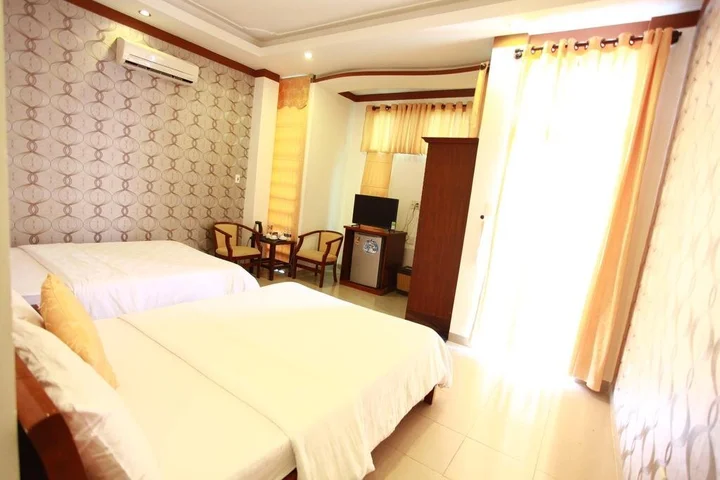 Дананг: Lighting Hotel