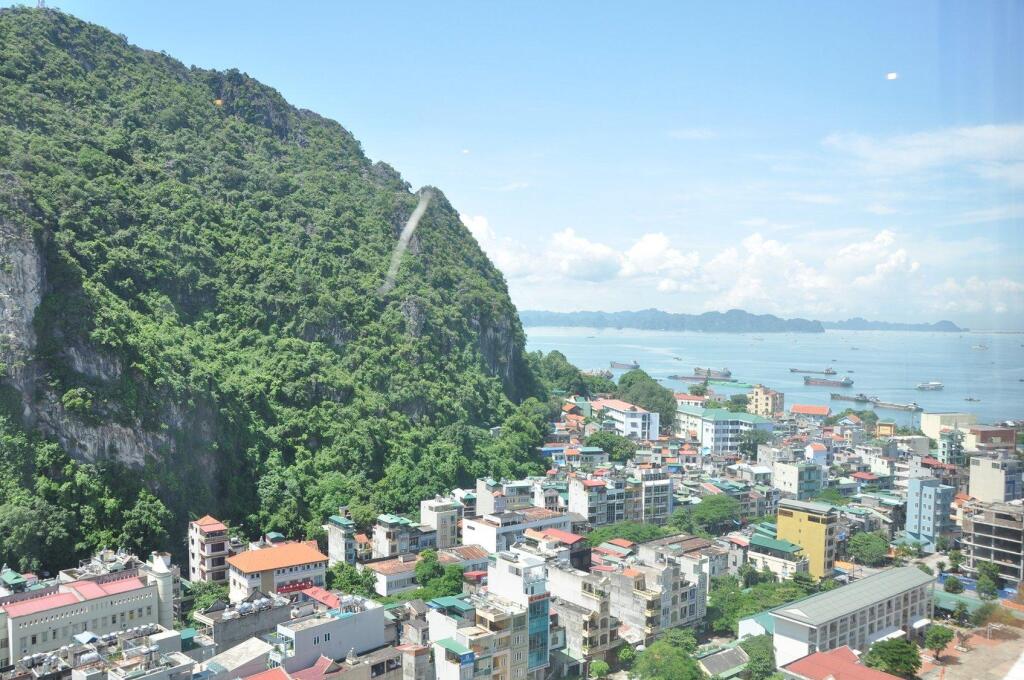 Халонг: Ha Long DC Hotel