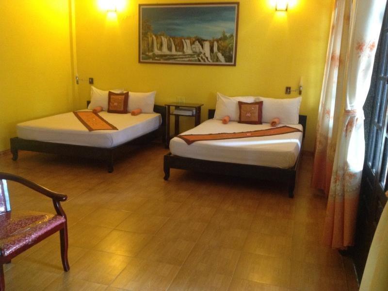 Хюэ: Impression Hotel