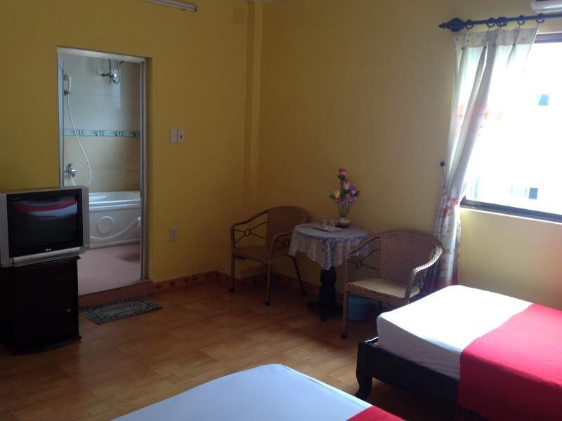 Хюэ: Impression Hotel
