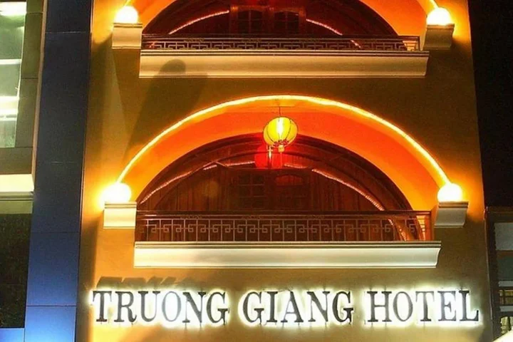 Хюэ: Truong Giang Hotel