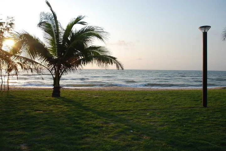 Фантхьет: Sandhills Beach Resort & Spa