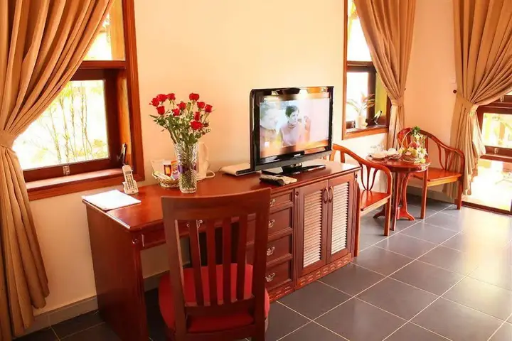 Фантхьет: Sandhills Beach Resort & Spa