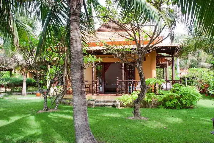 Фантхьет: Sandhills Beach Resort & Spa