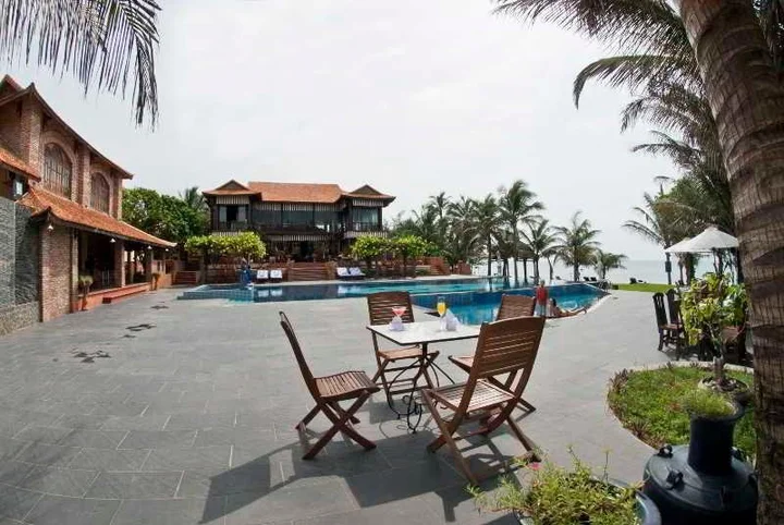 Фантхьет: Sandhills Beach Resort & Spa