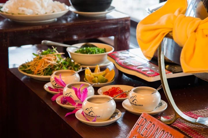 Маи-Чау: Mai Chau Lodge