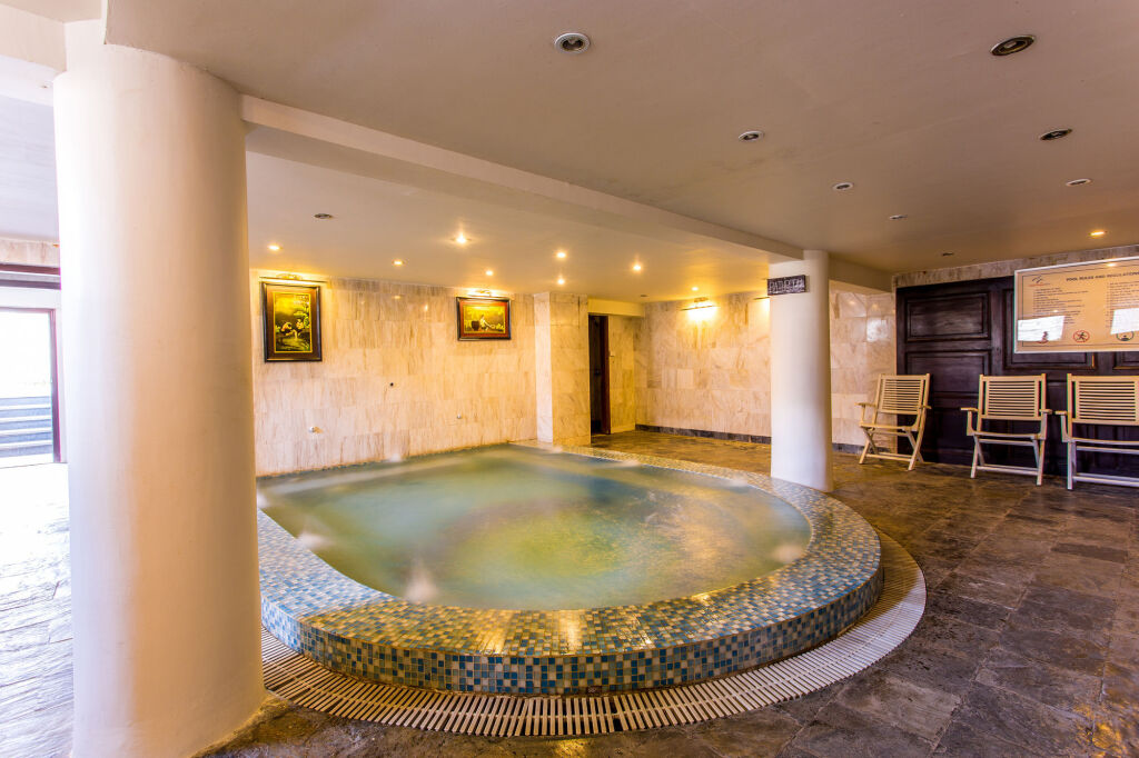 Маи-Чау: Mai Chau Lodge