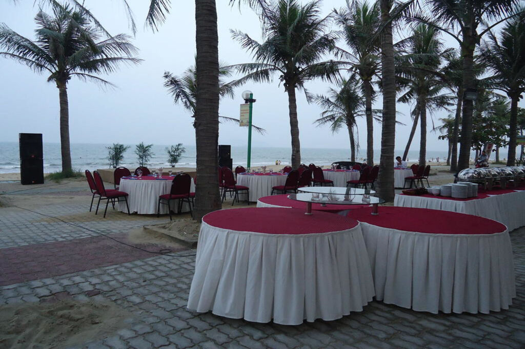 Винь: Saigon Kimlien Resort Cualo