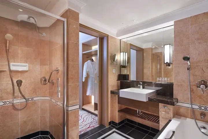 Хошимин: Sheraton Saigon Grand Opera Hotel