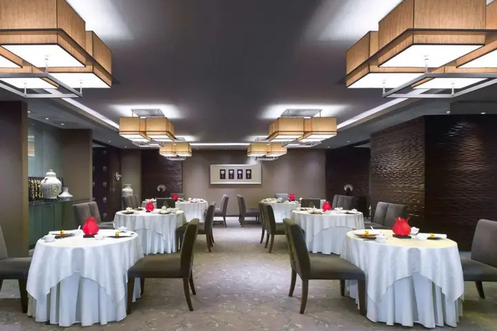 Хошимин: Sheraton Saigon Grand Opera Hotel