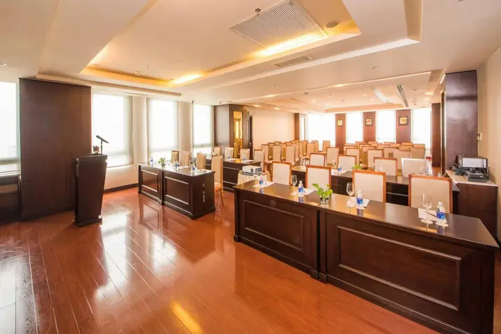 Хошимин: Nhat Ha L'Opera Hotel