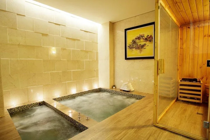 Хошимин: Nhat Ha L'Opera Hotel