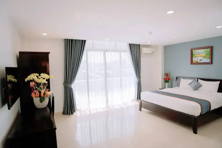 Митхо: Song Tien Hotel