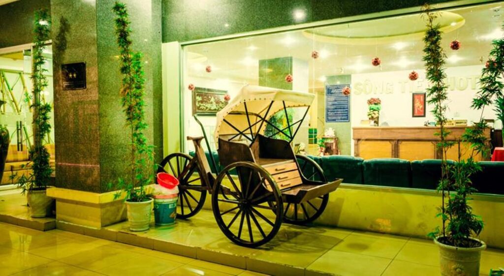Митхо: Song Tien Hotel