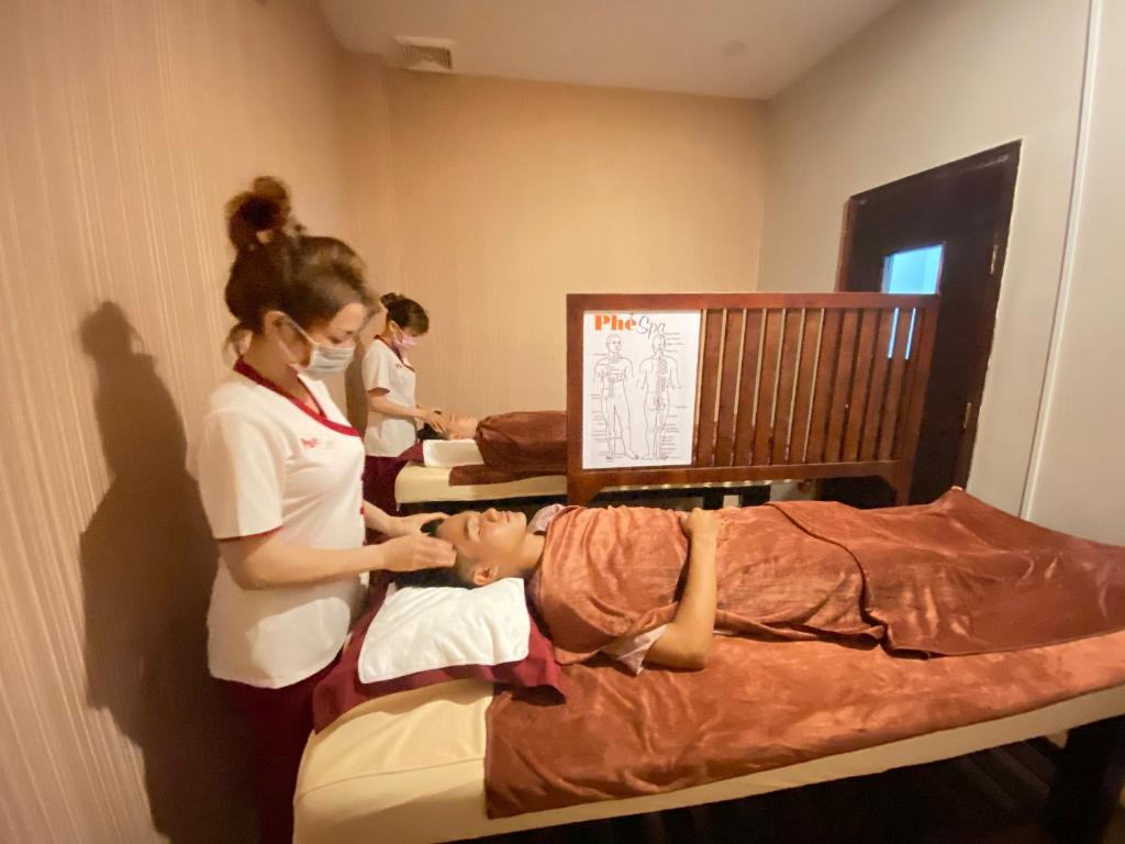 Митхо: Song Tien Hotel
