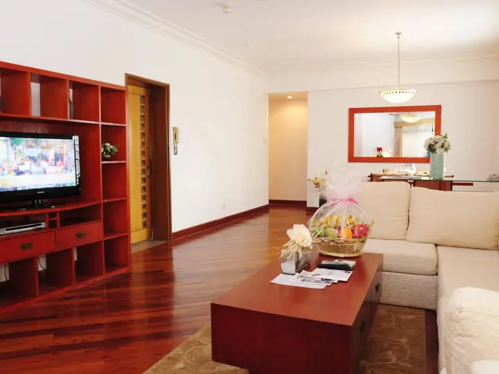 Хошимин: Riverside Serviced Apartments