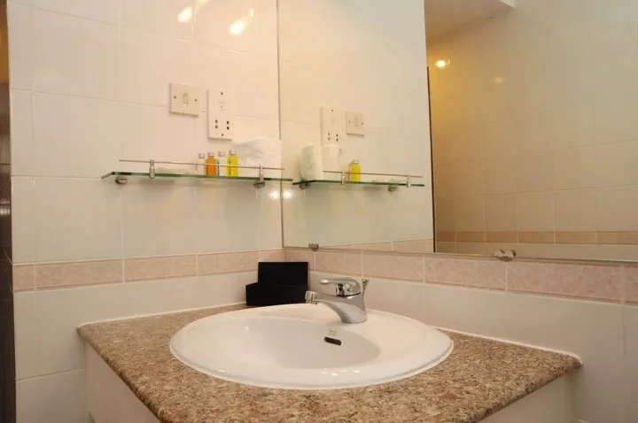 Хошимин: Riverside Serviced Apartments