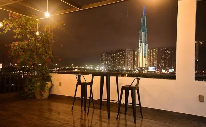 Хошимин: Riverside Serviced Apartments