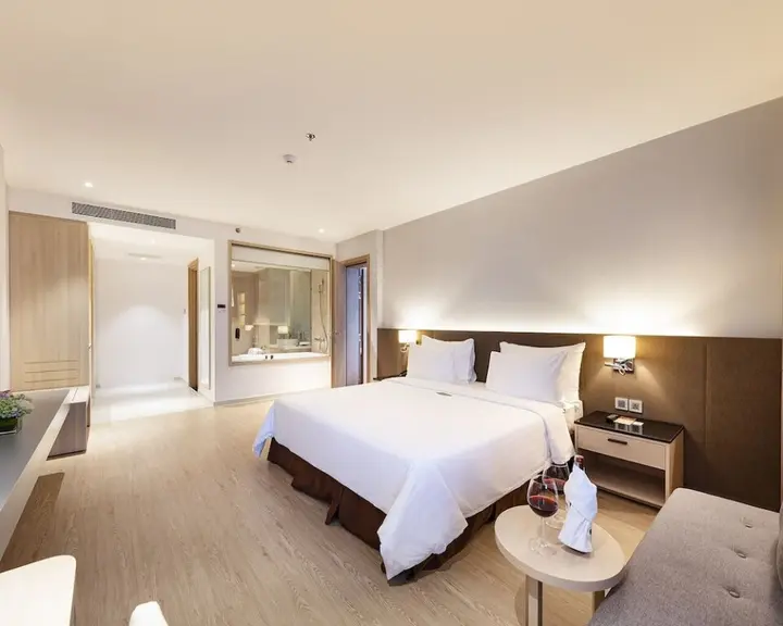 Нячанг: D'Qua Hotel