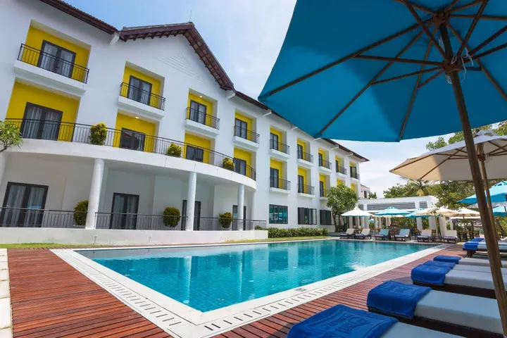 Хойан: ÊMM Hotel Hoi An
