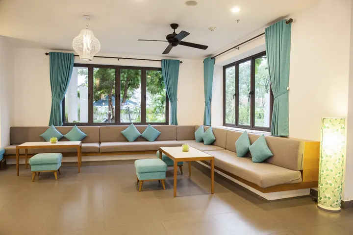 Хойан: ÊMM Hotel Hoi An
