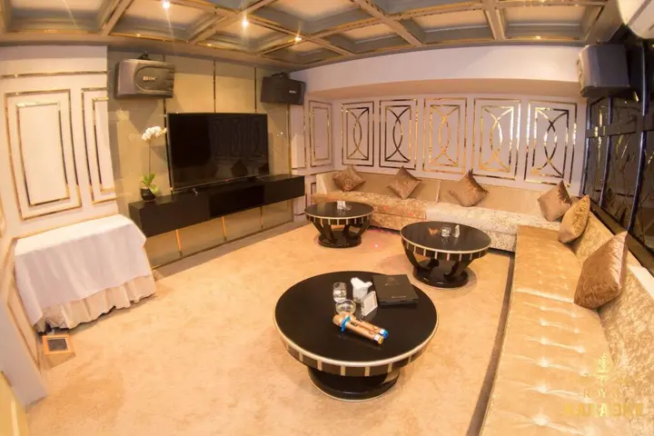 Далат: Dalat Palace Heritage Hotel